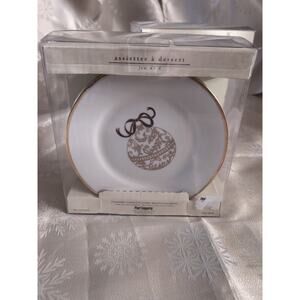 Pier 1 Imports Porcelain Christmas Ornament Dessert Plates Set of 4 Gold Trim